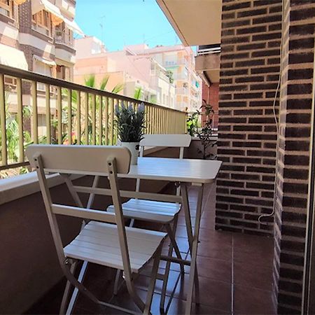شقة Piso Centro Ciudad Club Nautico تورّيفيِخا المظهر الخارجي الصورة