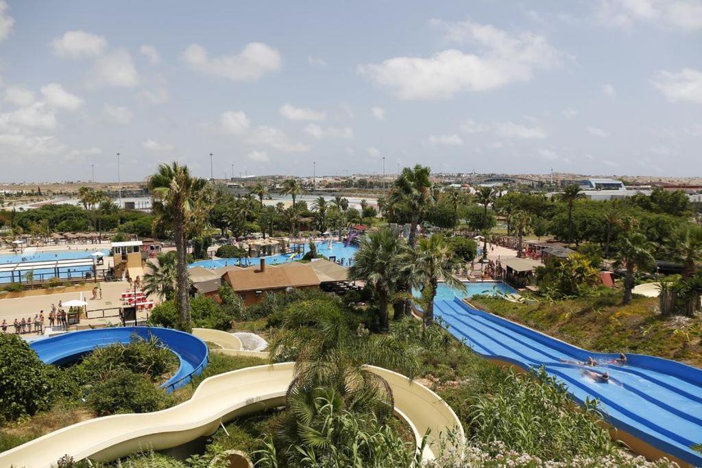 شقة Piso Centro Ciudad Club Nautico تورّيفيِخا المظهر الخارجي الصورة