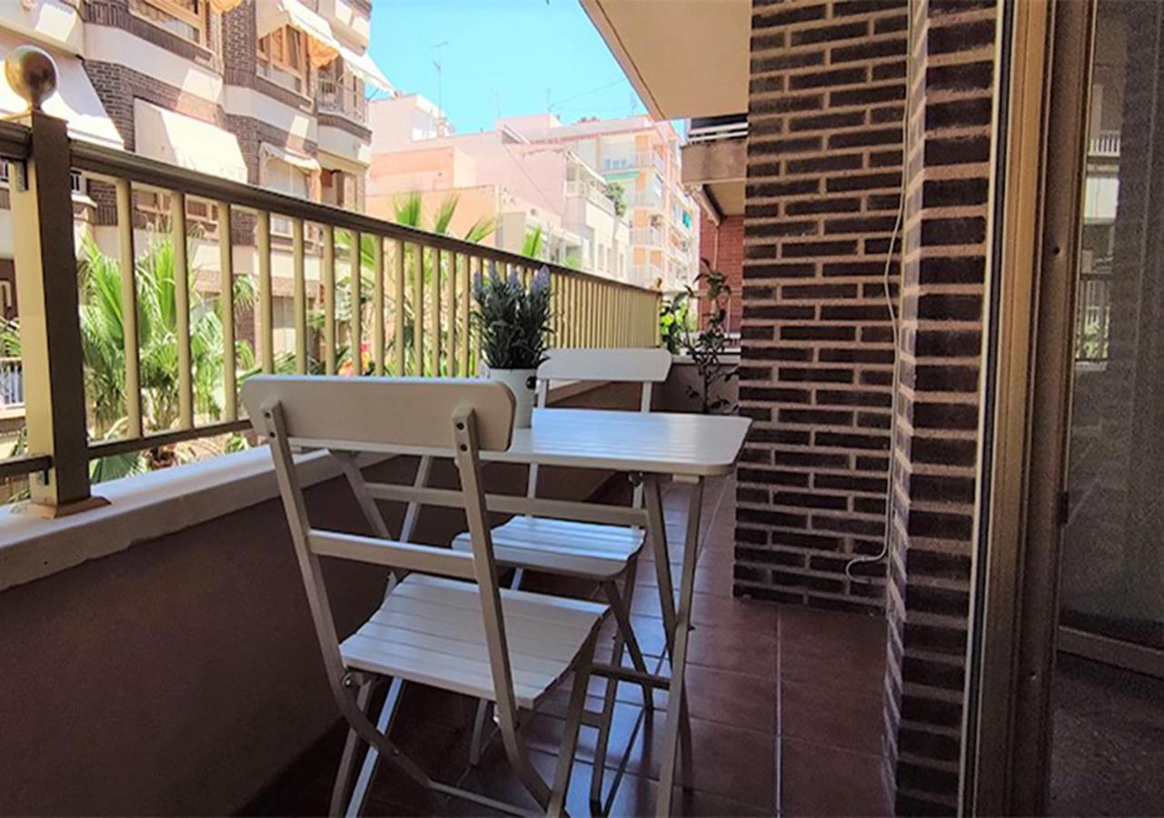 شقة Piso Centro Ciudad Club Nautico تورّيفيِخا المظهر الخارجي الصورة