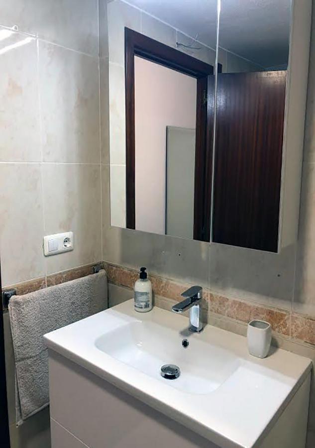 شقة Piso Centro Ciudad Club Nautico تورّيفيِخا المظهر الخارجي الصورة